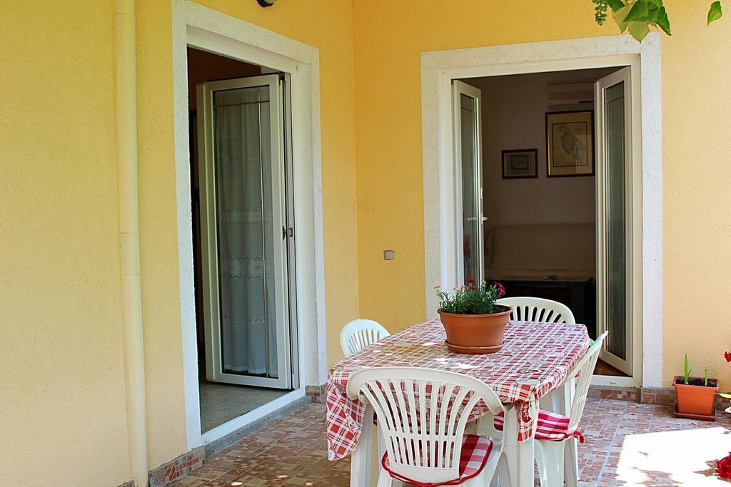 Apartment Girasole Rovinj Exterior photo