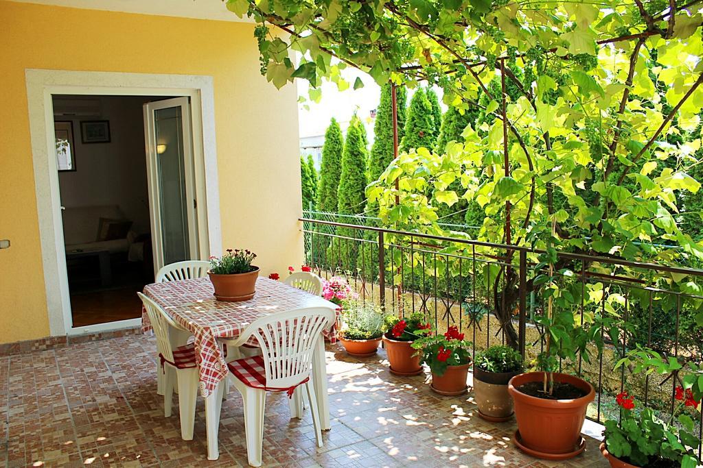 Apartment Girasole Rovinj Exterior photo